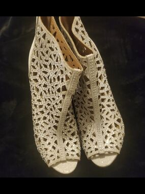 Zigi Soho Silver Glitter Cutout Peep-Toe Booties